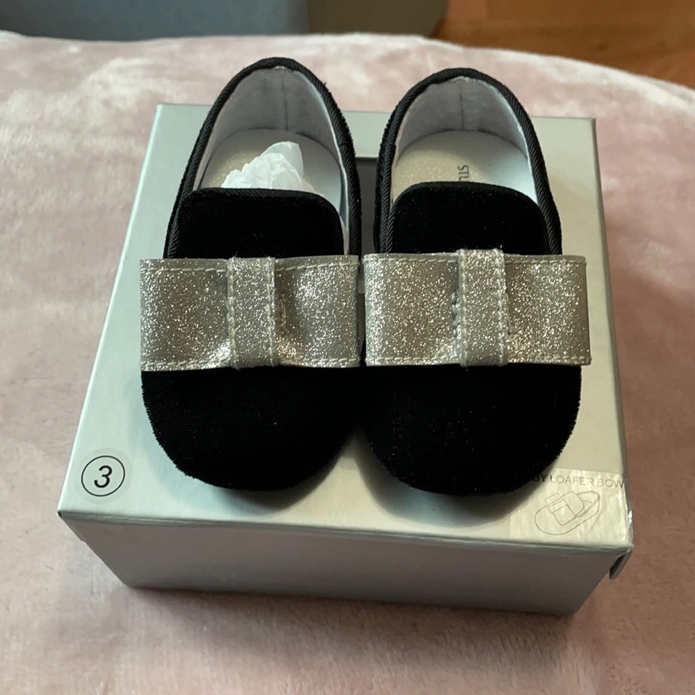Stuart Weitzman Baby Loafer Bow